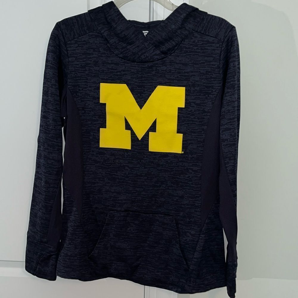 Blue camouflage Women's University Michigan Wolverines hooded hoodie sweatshirt